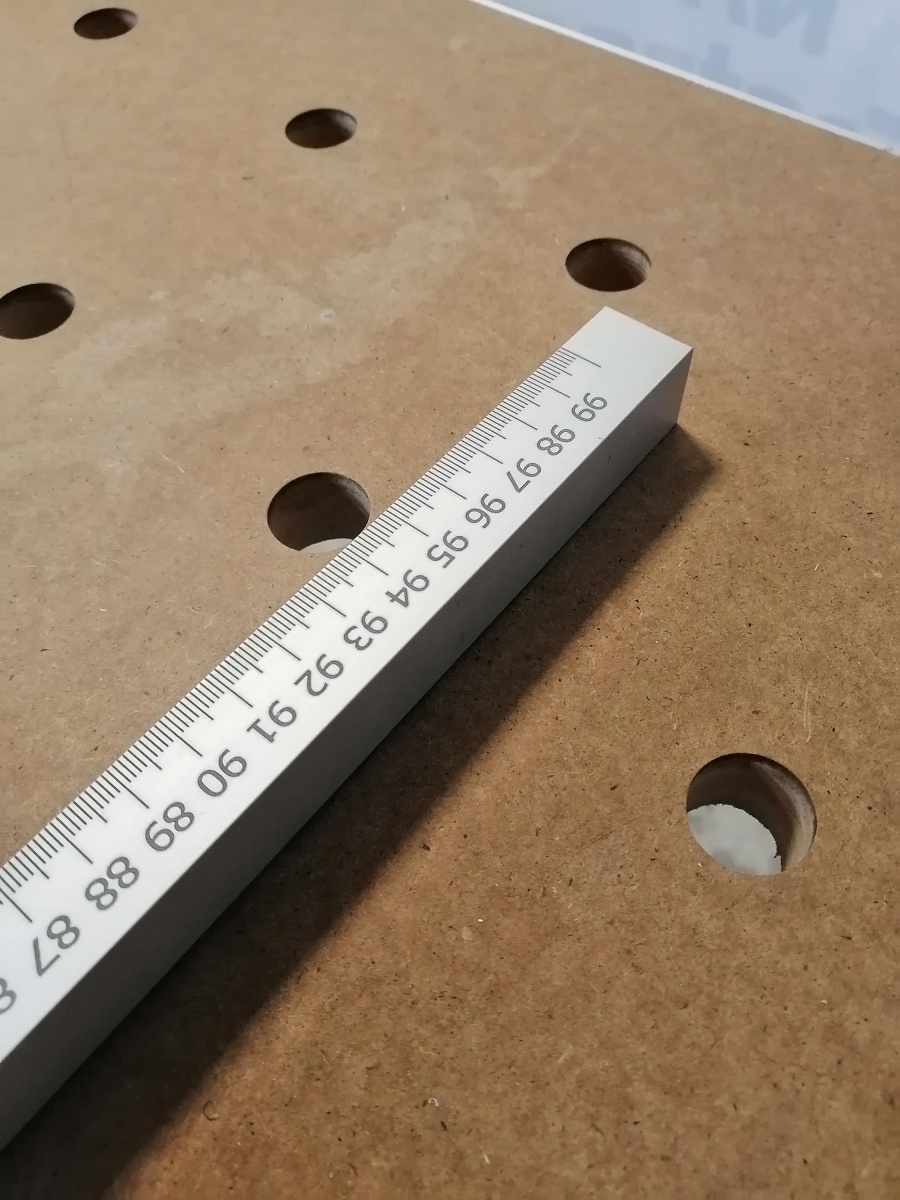 Анодированные линейки с лазерной маркировкой