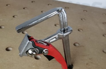 Артикул: 044 | Струбцина F-образная под Т трек 160х60